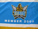 RARE 2008 GOLD COAST TITANS SIGNED SUPPORTERS LARGE FLAG. 5 SIGNATURES.