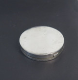 VINTAGE / HEAVY SET GORHAM STERLING SILVER LADIES COMPACT.