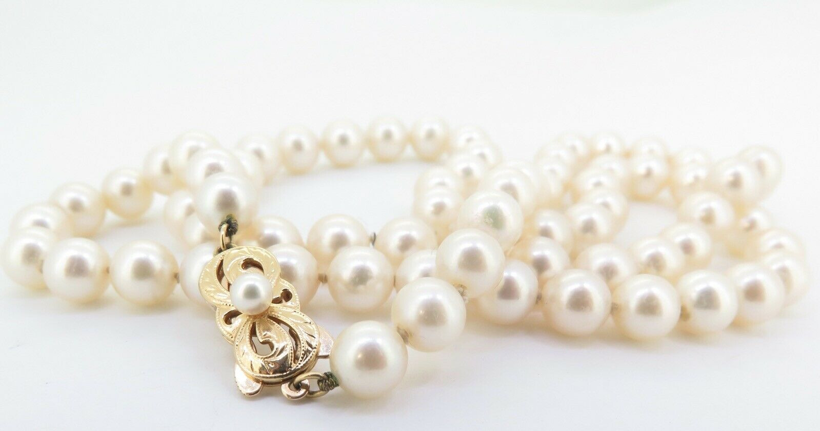 Vintage 72 x 6.9-7.4mm Mikimoto Akoya 