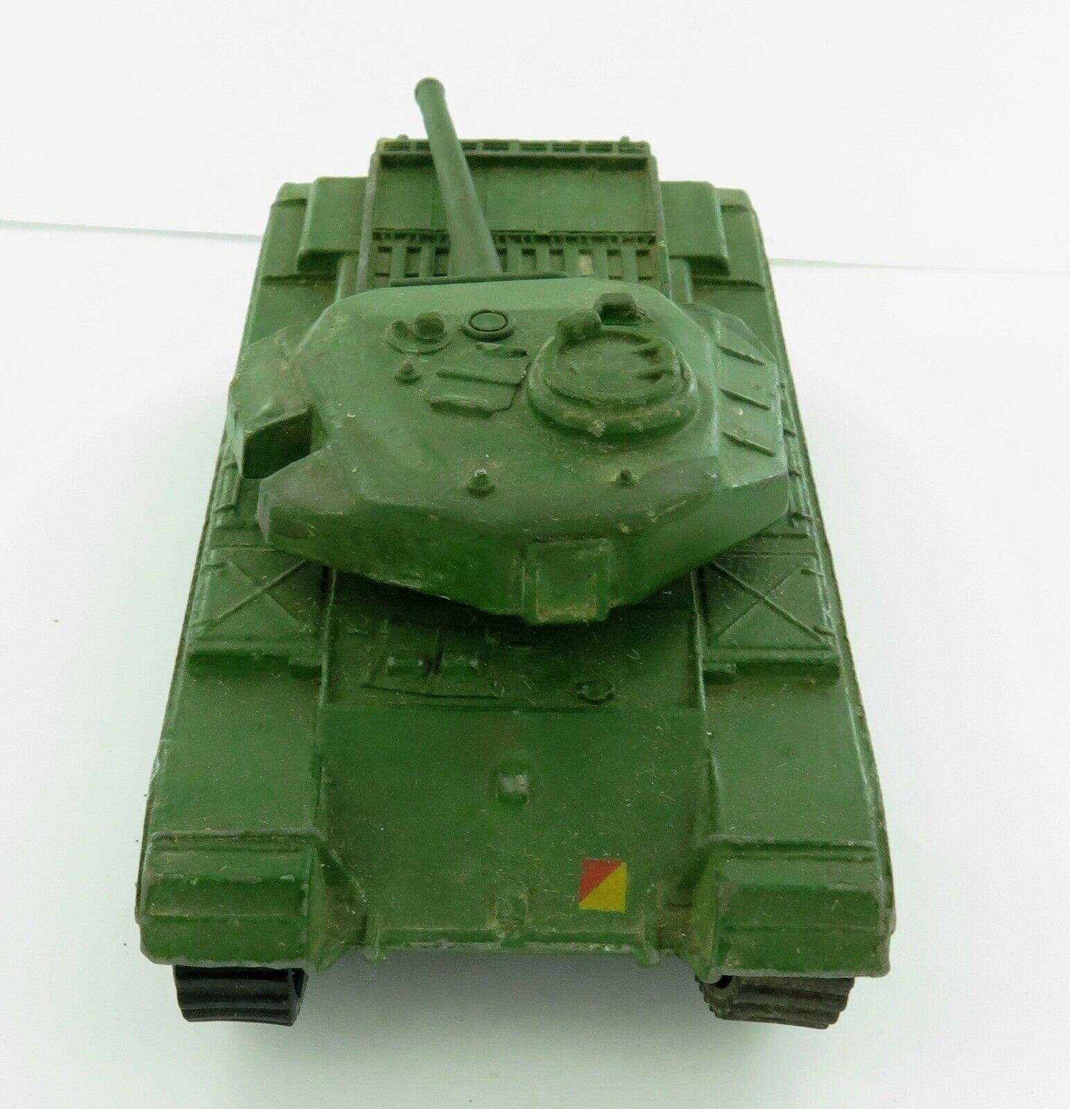 VINTAGE DINKY SUPERTOYS 651 CENTURION TANK.