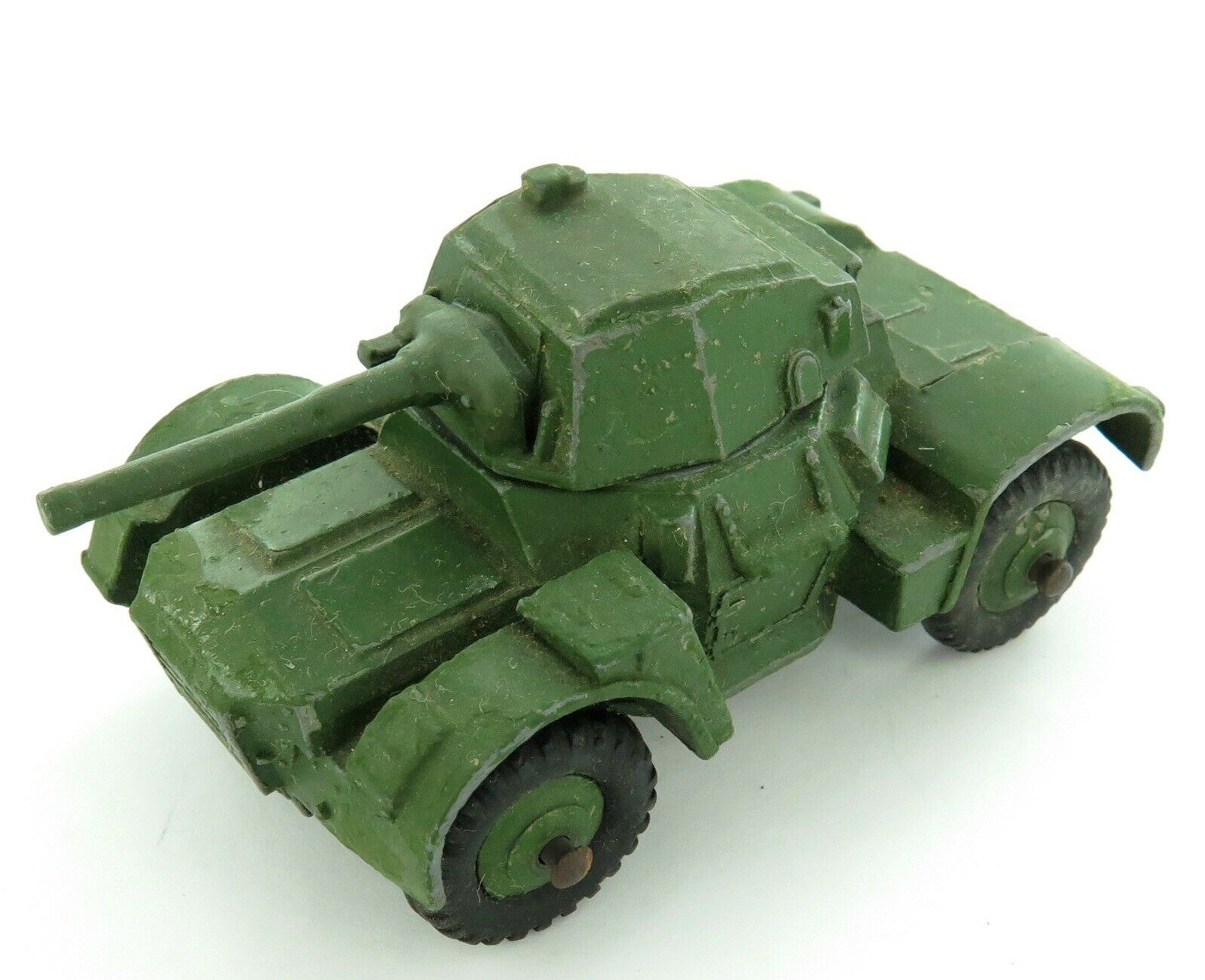 dinky toys armoured car 670