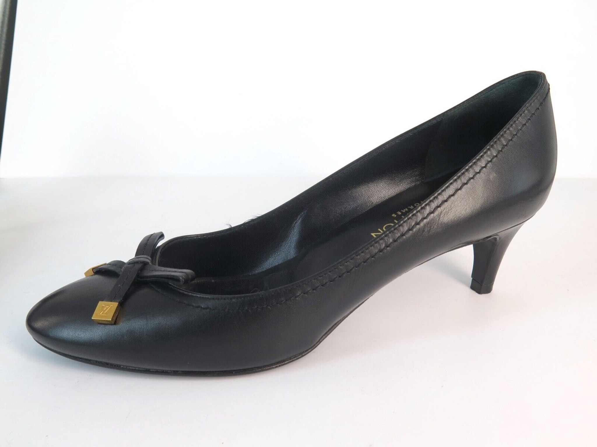 Louis Vuitton Black 'Love Story' Kitten Heel Shoes with Bow, size 36.