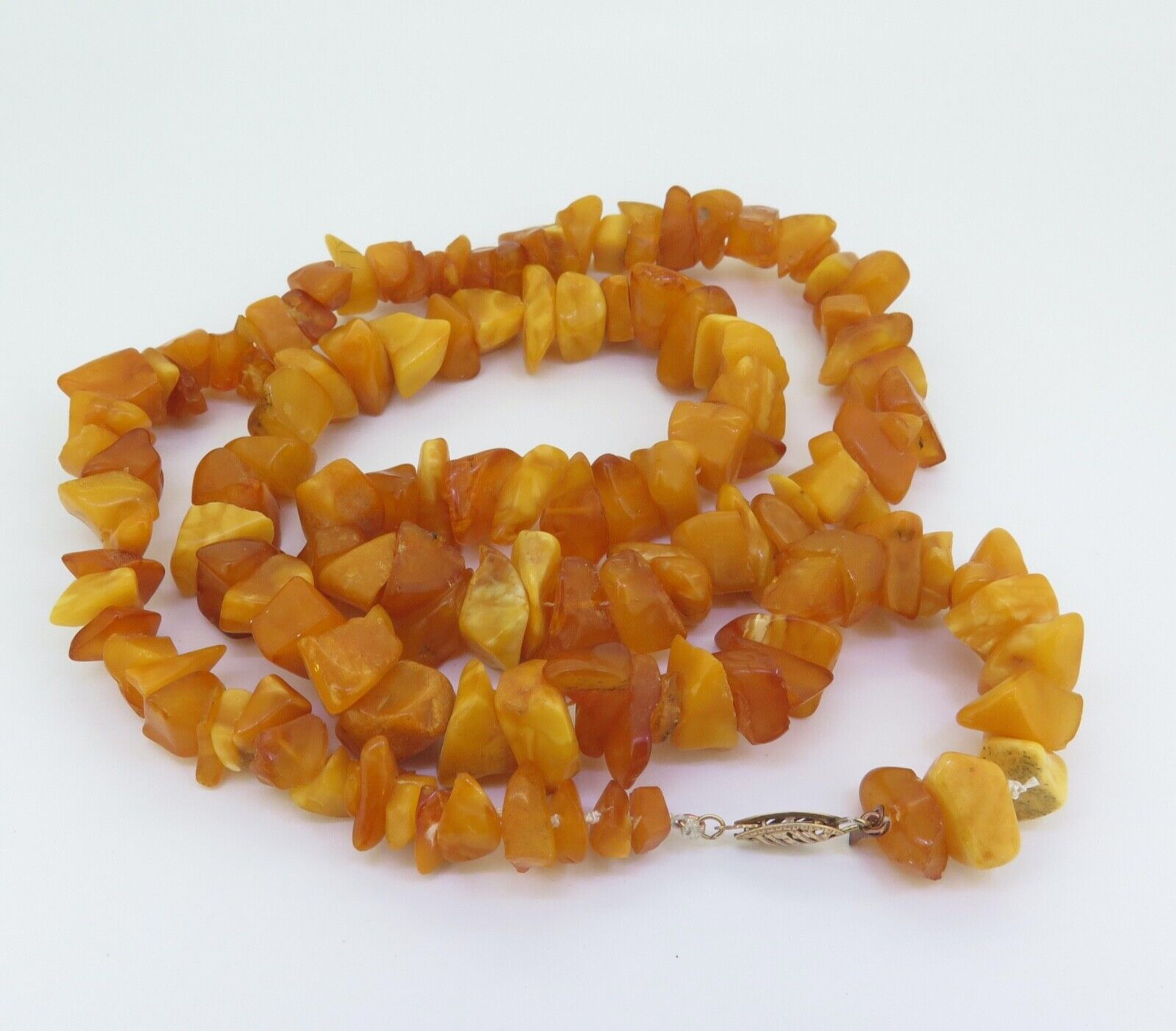 Vintage Handmade Rough Amber Necklace 14ct Gold Clasp 44.4g