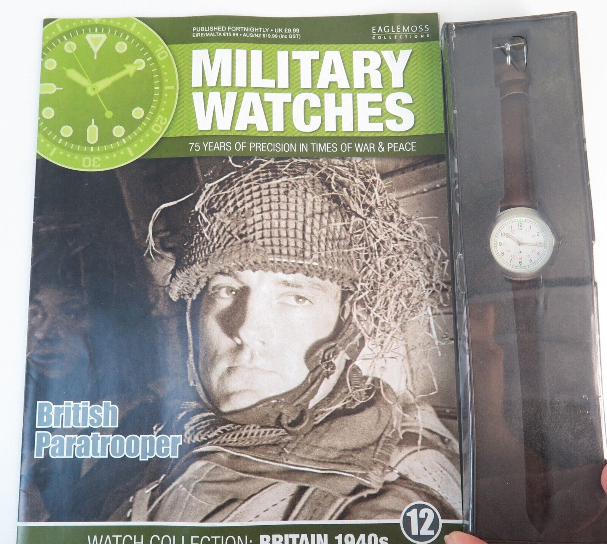 Vol　Harrington　Paratrooper　Military　Magazine　Britain　by　Eaglemoss　Watches　British　1940s　12:　Co.