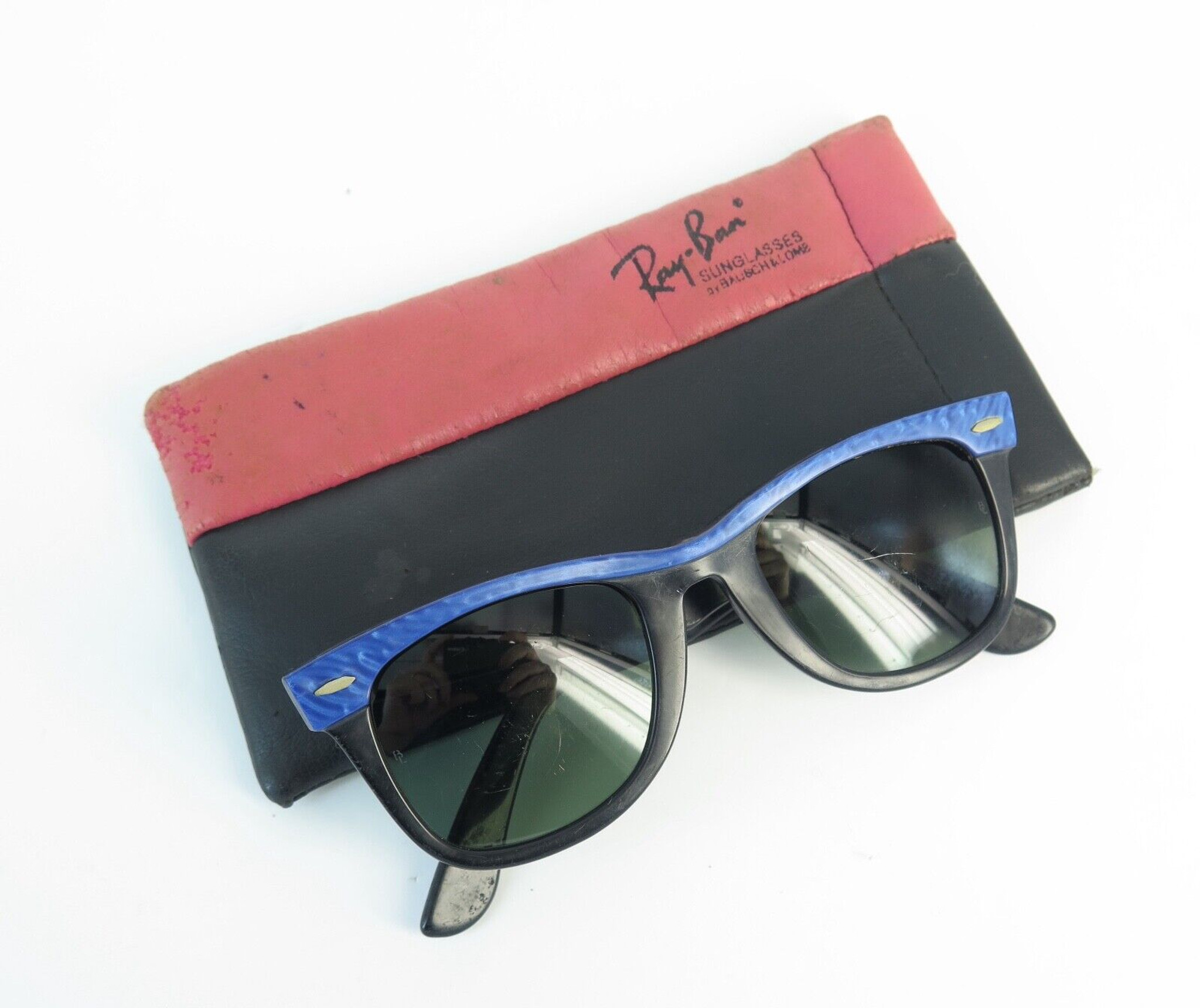 Original 1980s Ray-Ban USA Wayfarer B&L Electric Blue 5022