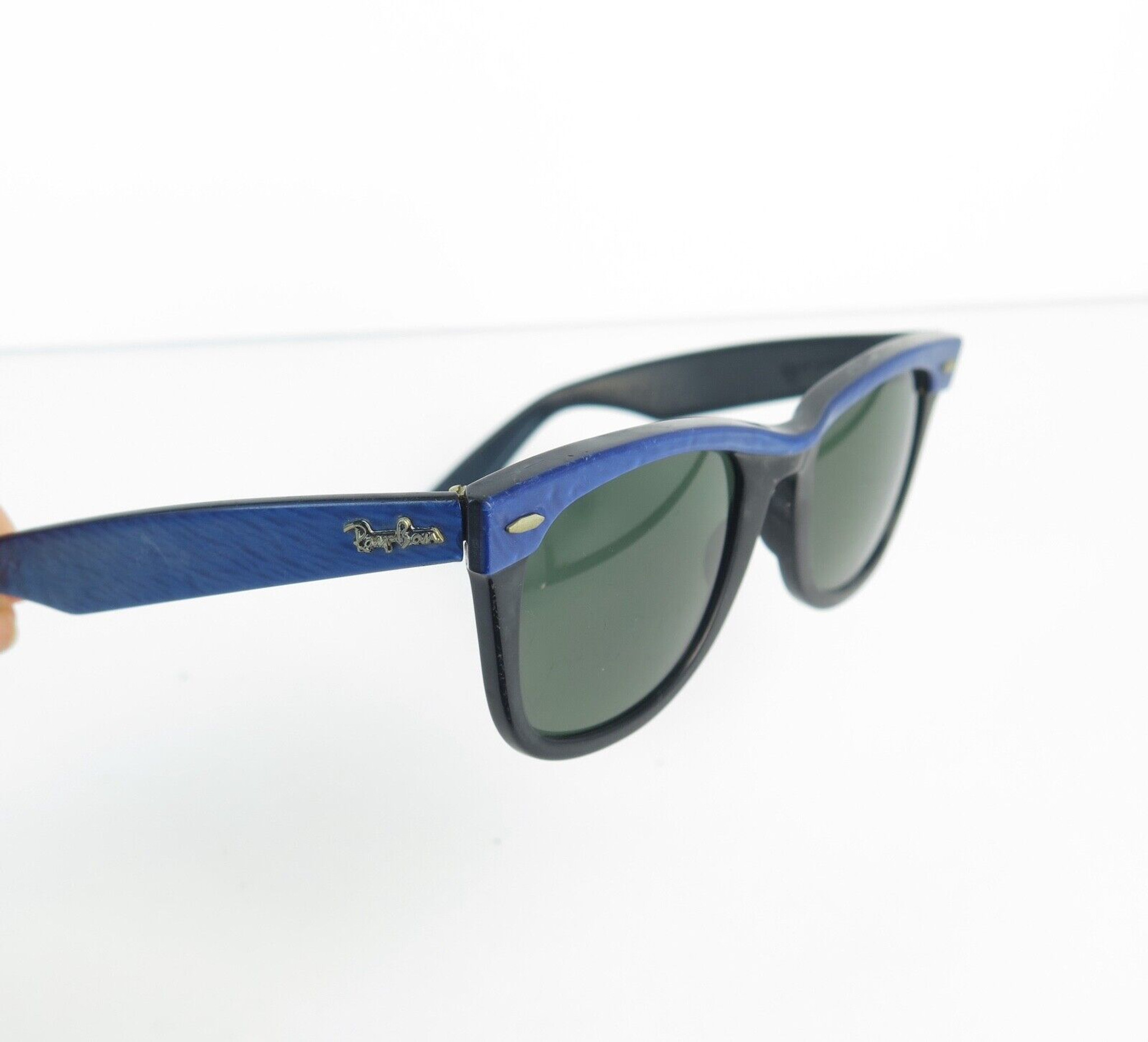 Original 1980s Ray-Ban USA Wayfarer B&L Electric Blue 5022