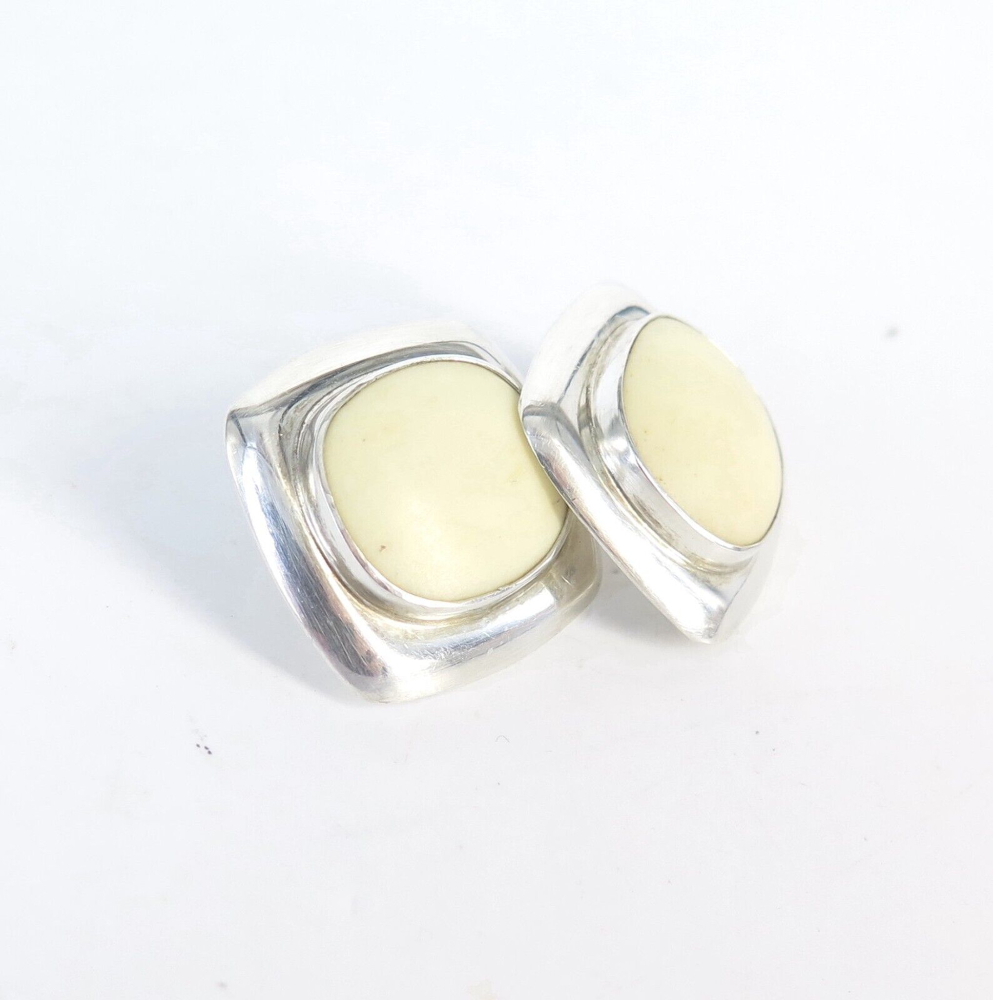 Good quality sales silver earrings