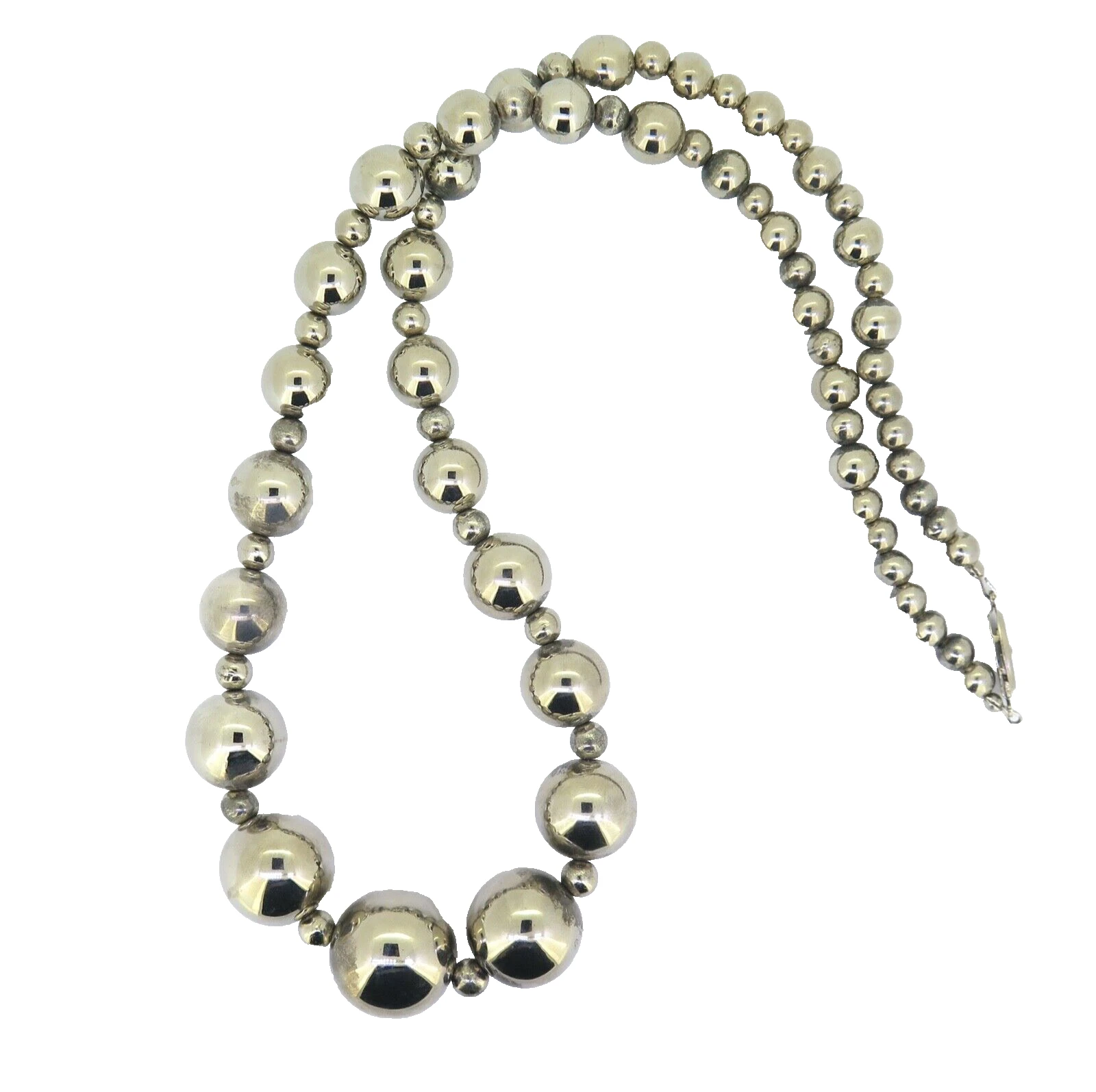 CHIEKO+ big ball necklace silver｜ファッション
