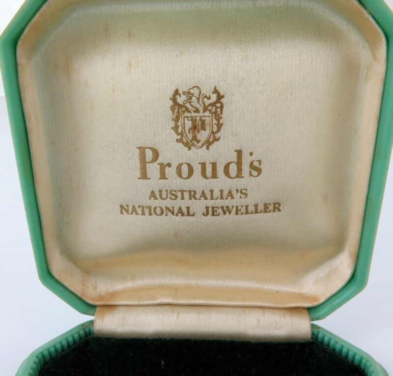 c1950s / 1960s Proud’s Jewellers Green Plastic Hard Shell Display Box ...