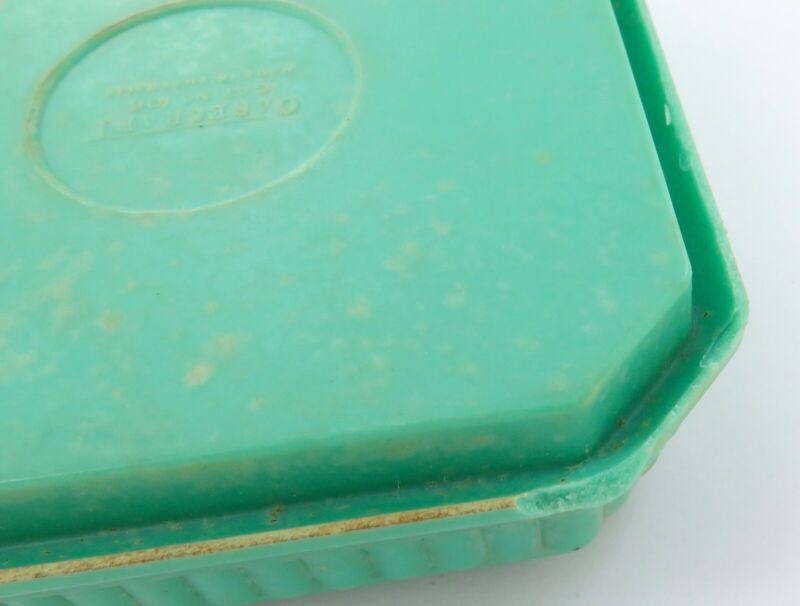 c1950s / 1960s Proud’s Jewellers Green Plastic Hard Shell Display Box ...