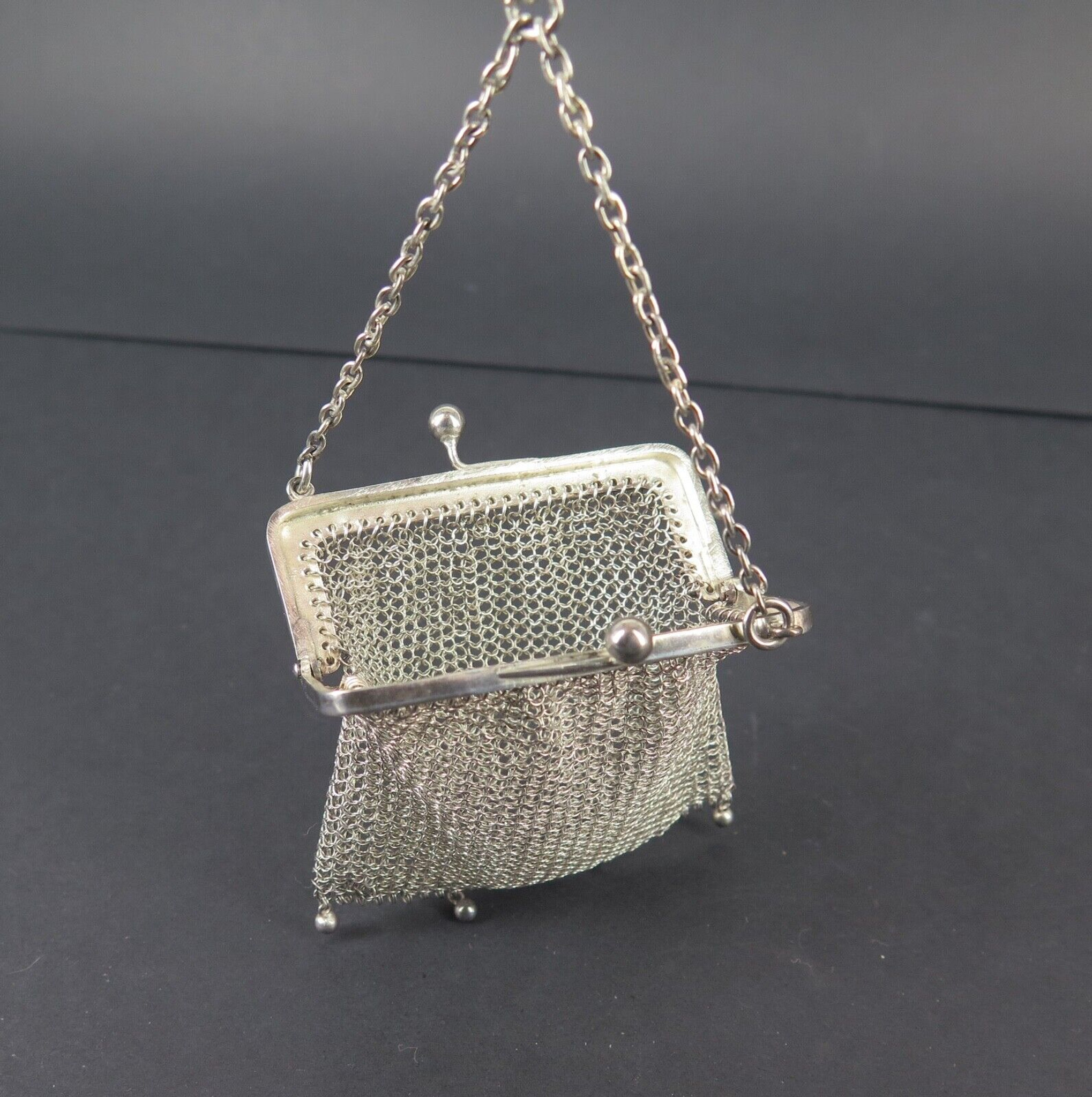 ANTIQUE SOLID SILVER Mesh Coin Purse Dove Shaped Clasp Garnet Eyes 40 grams  £56.00 - PicClick UK