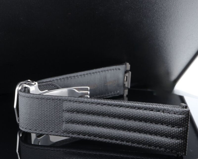 auth-cartier-black-toile-de-voile-roadster-fabric-strap-19mm