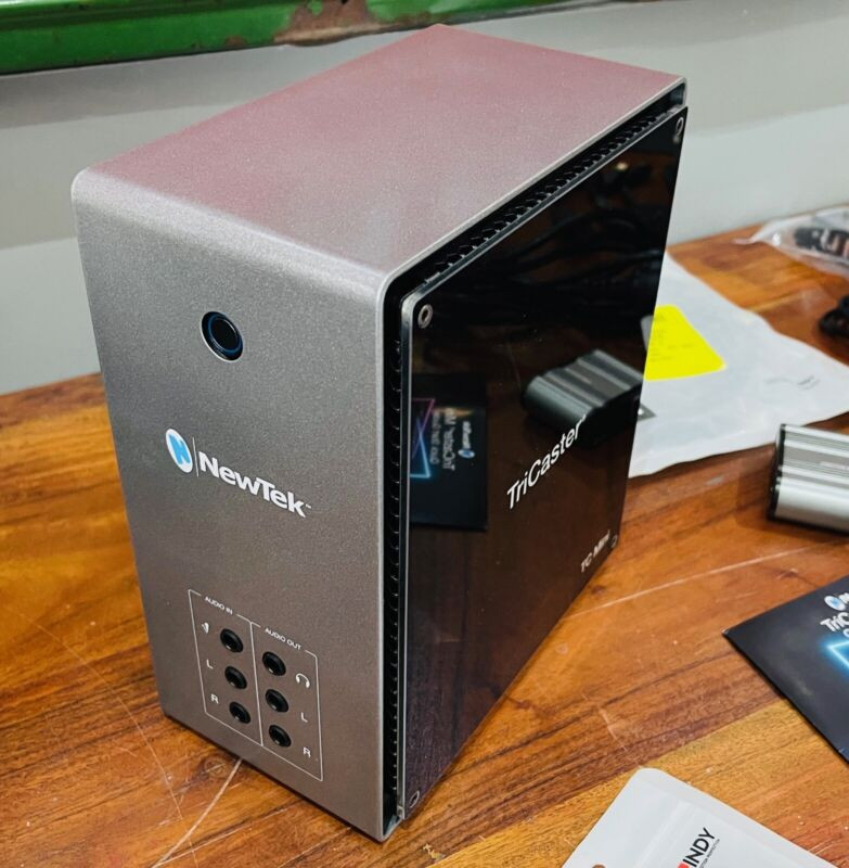 2021 TRICASTER TC MINI 4K BUNDLE with Control Surface in