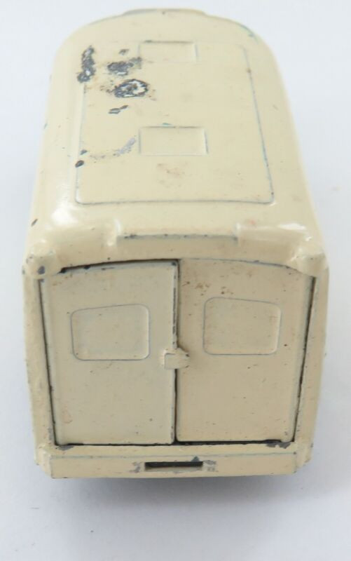 Vintage Lesney Matchbox Lomas Ambulance No 14 + Box. - Harrington