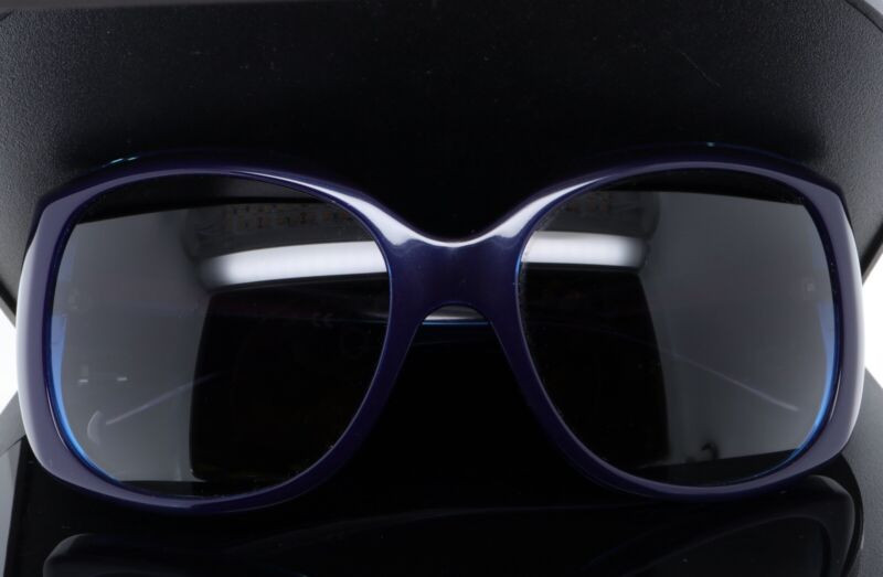 Vintage 2000s Chanel CC Navy Blue Sun Glasses in Original Case