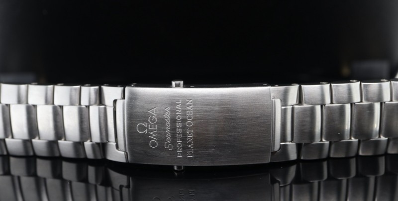 Omega Seamaster Professional Planet Ocean 22mm Steel Watch