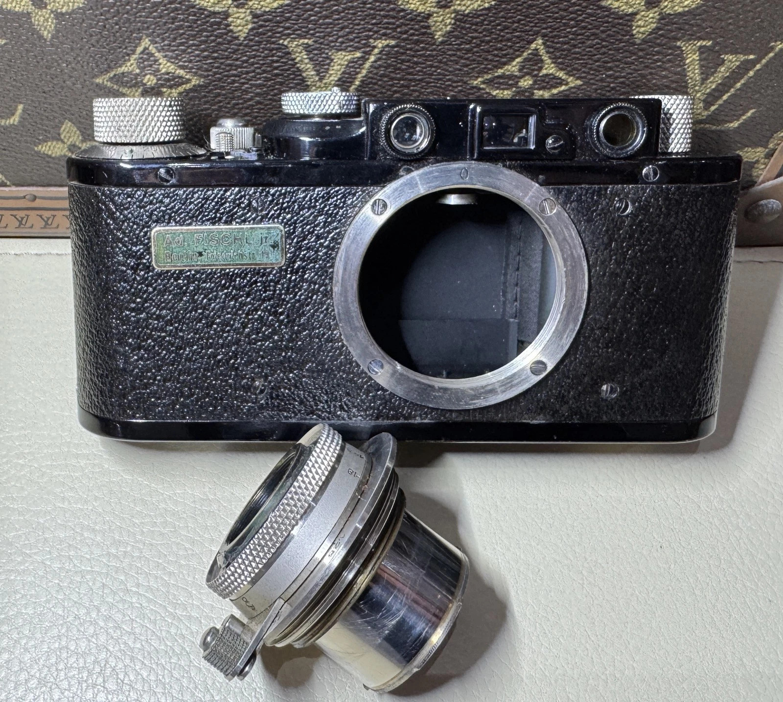 Vintage 1932 Leica II Black Rangefinder Camera 81709 & Hektor f2.5