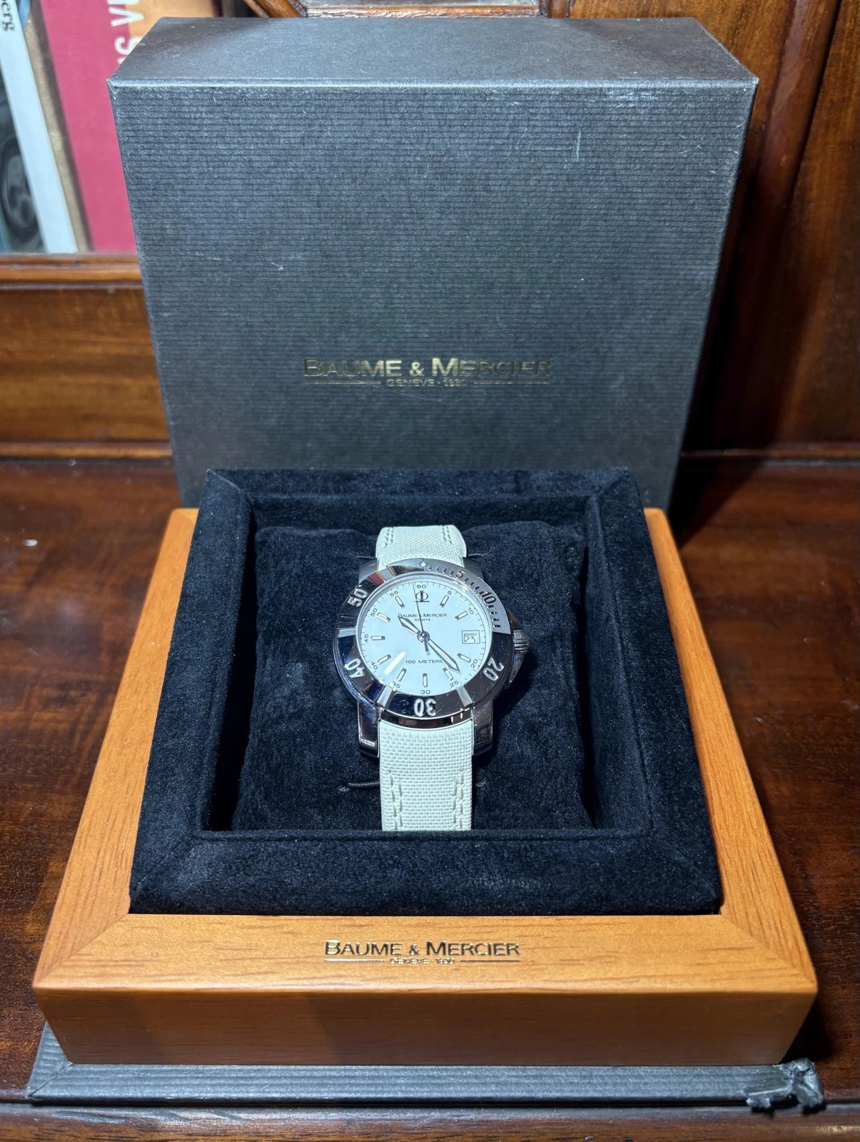 Auth. Baume & Mercier Capeland 65452 Quartz 100M 34mm Wristwatch +