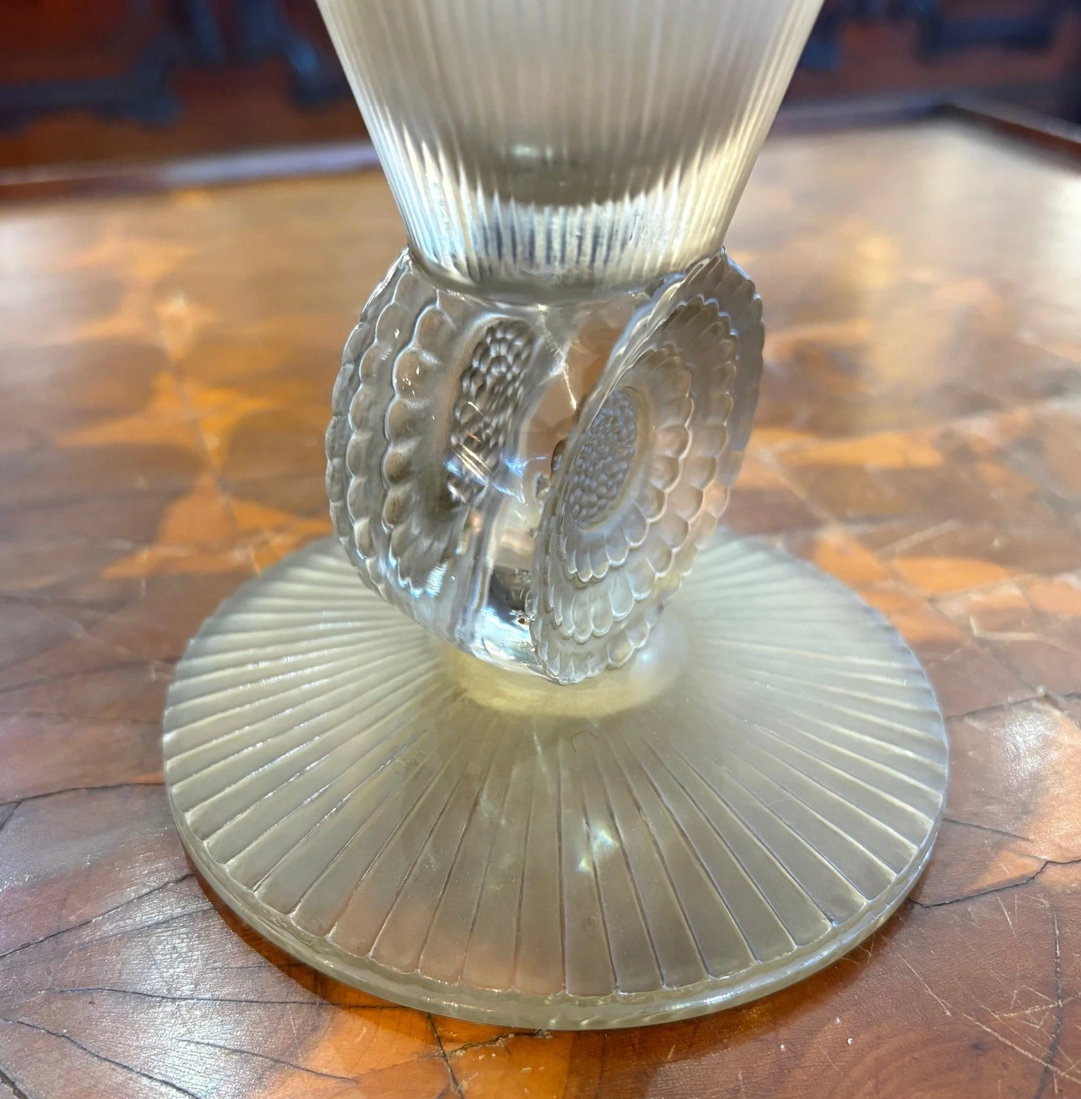 René Lalique Pavot Vase No.1084 Sepia Patinated Frosted Glass