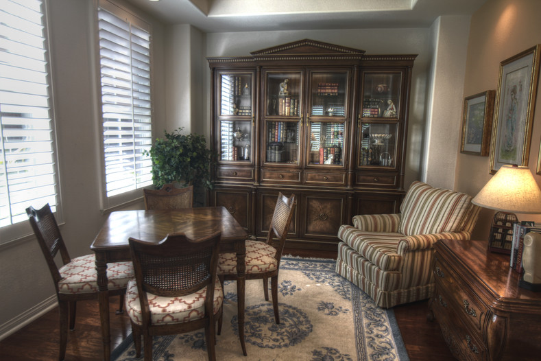 Common Vintage Items from Deceased Estates