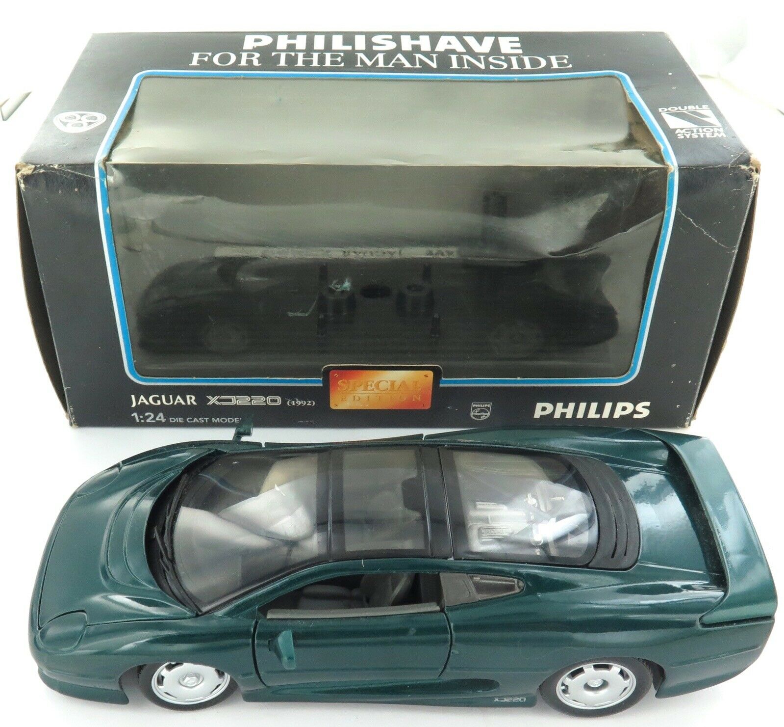 MAISTO / PHILISHAVE 1992 XJ220 JAGUAR METALLIC GREEN 1:24 DIECAST ...