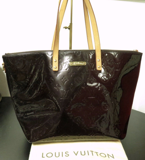 Louis Vuitton Vernis Bellevue Gm Tote Bag Amaranto M93589