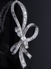 Vintage 1950s Platinum & 3.84ct G VS Diamond Set Ribbon Brooch Val $26900