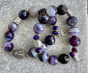 Purple Stripped Agate Bracelets Purple Stripped Agate Bracelets