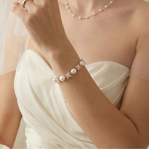 TC NATURAL PEARL & CZ BRACELET GOLD