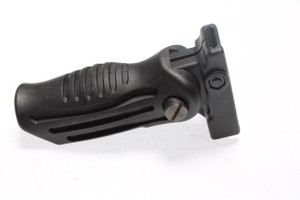 ADJUSTABLE FORWARD GRIP 1913 RAIL