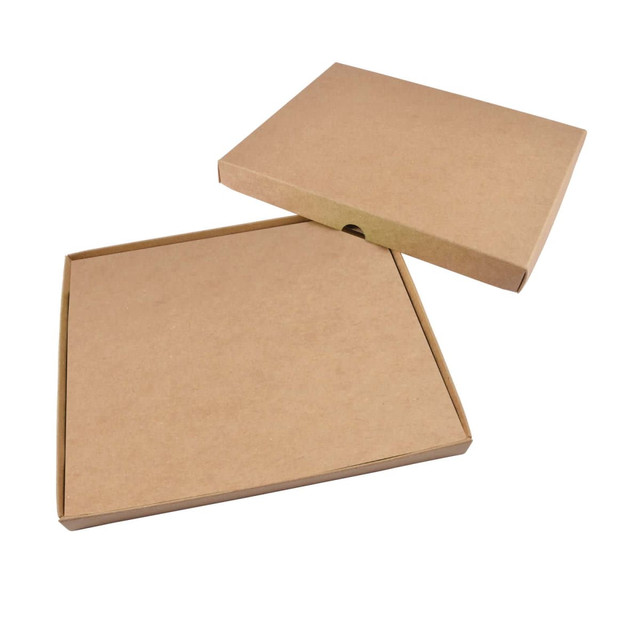 A natural kraft gift box with a lid, featuring a minimalist design in a light brown shade. A natural kraft gift box with a lid, featuring a minimalist design in a light brown shade.