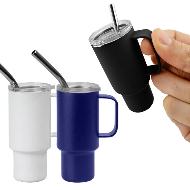 A drink bottle featuring three colours: white, navy, and black, with a lid and straw, and a handling grip.