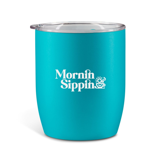 A turquoise drink cup with a clear lid and a logo featuring the words "Mornin’ Sippin'".
