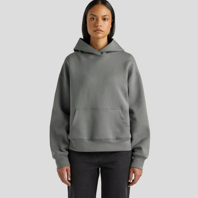 A hooded sweatshirt in a soft grey colour, featuring a front pocket and a relaxed fit.
