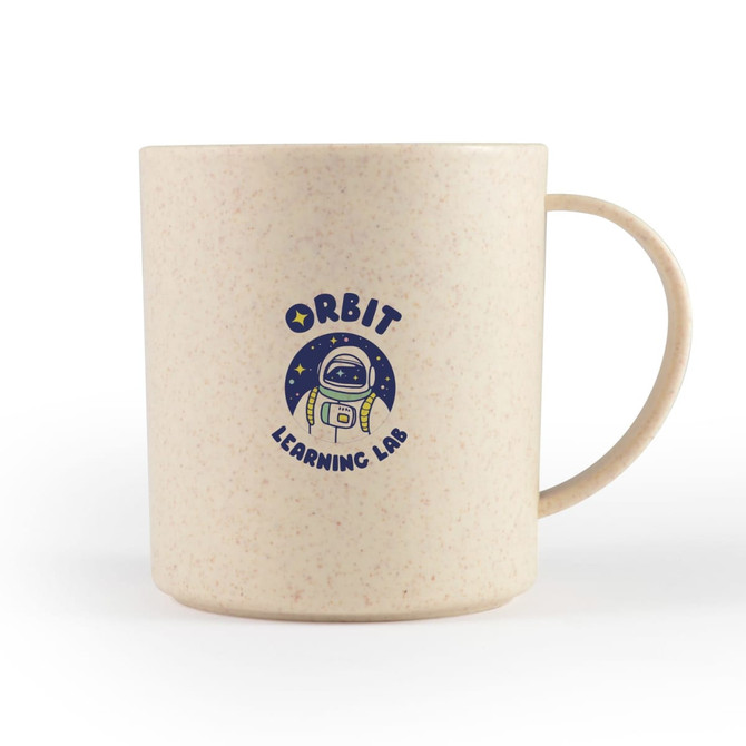 A reusable coffee cup made from wheat fibre, featuring a cream colour and an astronaut-themed logo.