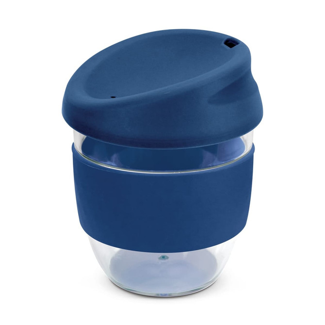 A drink bottle in navy blue with a silicone sleeve and a lid, made of Tritan, 230ml capacity. It features a logo.