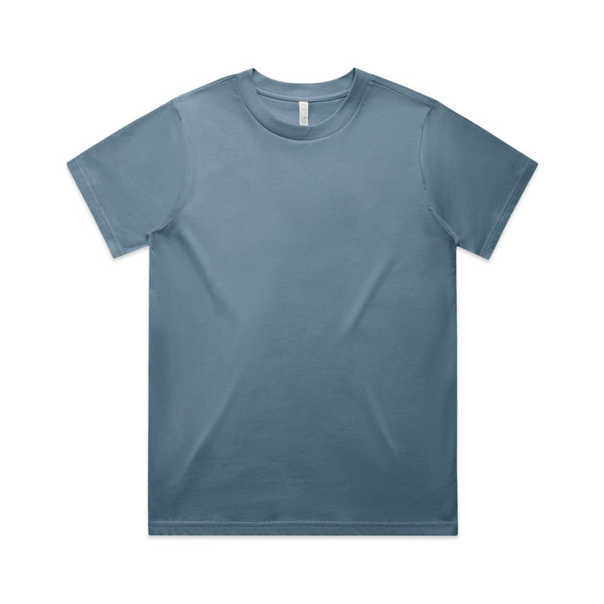 A classic T-shirt in a soft grey-blue colour, featuring a simple crew neck and short sleeves. It has a logo.