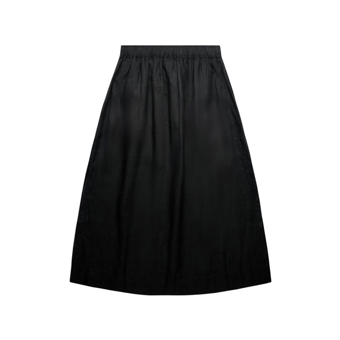 A black linen skirt featuring an elastic waistband and a flowing silhouette. It has a simple and elegant design.