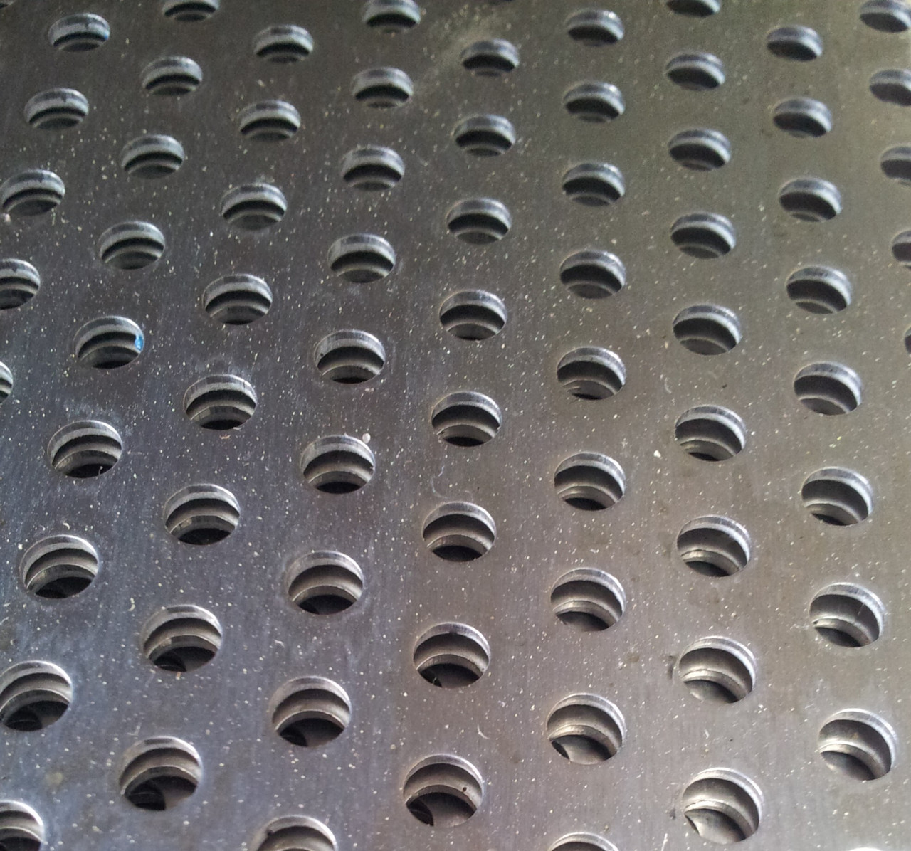 Aluminium perforated sheet