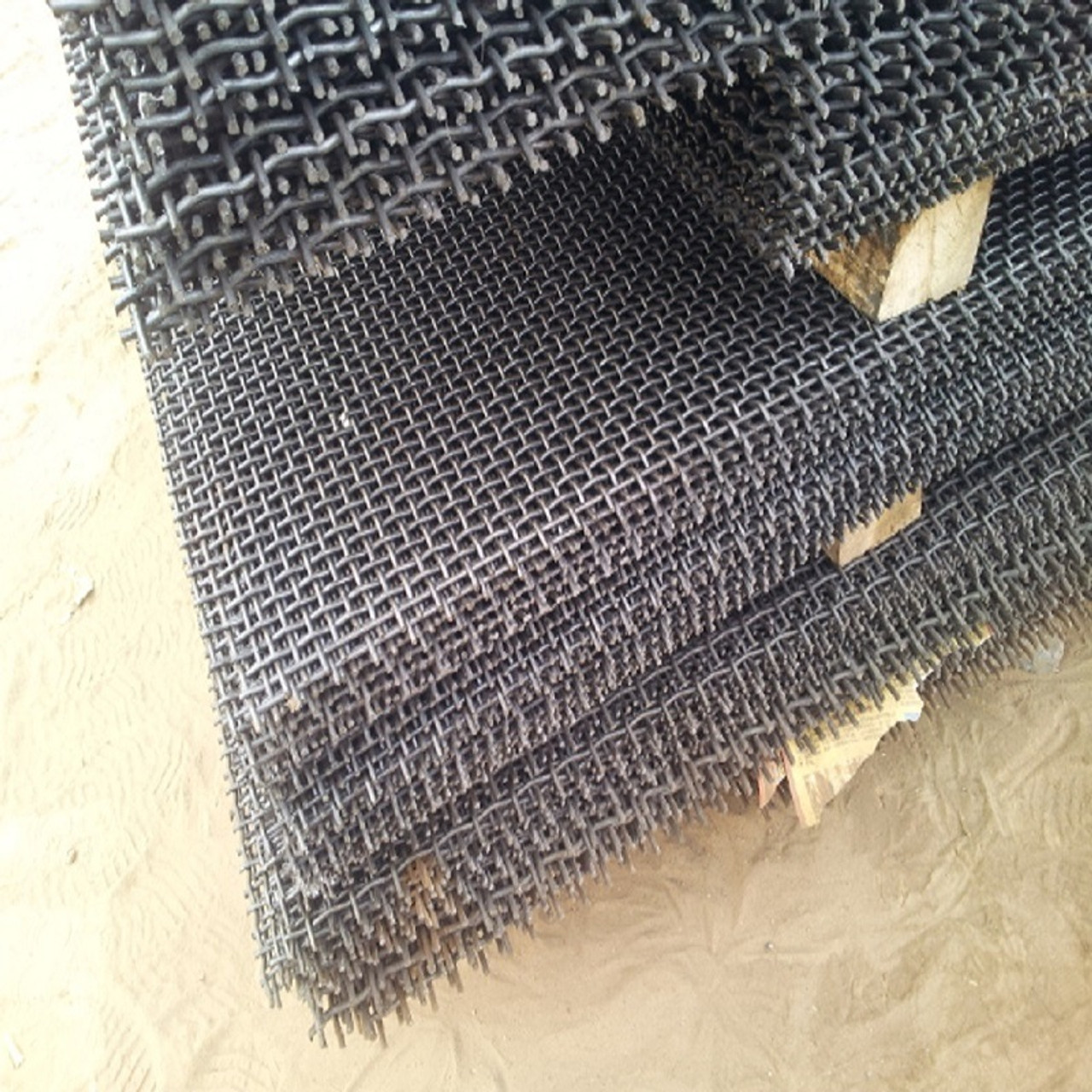 Mining Screens/ Screen Media Mining Screens/ Screen Media