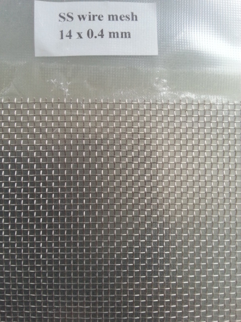 1.46mm, 14 Mesh Stainless Steel, Woven Wire (0.35 mm) is designed for decorative screening, ventilation panels, cabinet inserts, and fabrication.