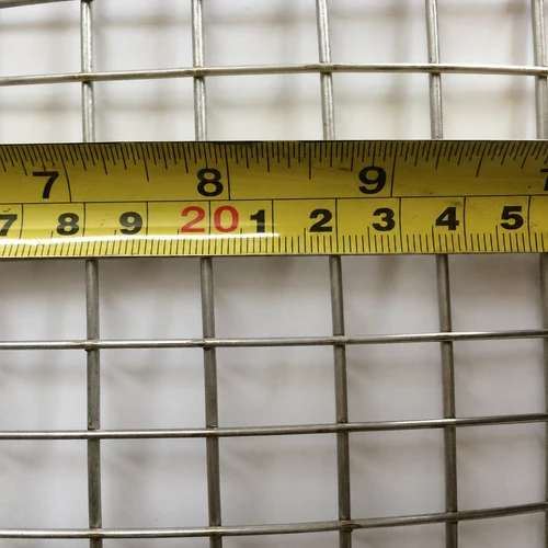 19X19mm Welded wire mesh for bird aviaries, animal enclosures, garden fencing, tree guards, pest and rodent control, ventilation screens, machine guards, security barriers