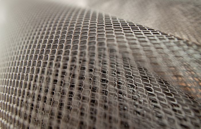 How to Choose the Right Woven Wire Mesh for Corrosive Environments