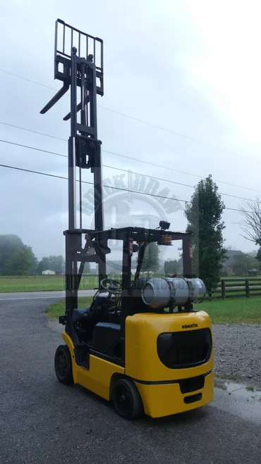 Komatsu 4500 LB Propane Forklift w/ Side Shift