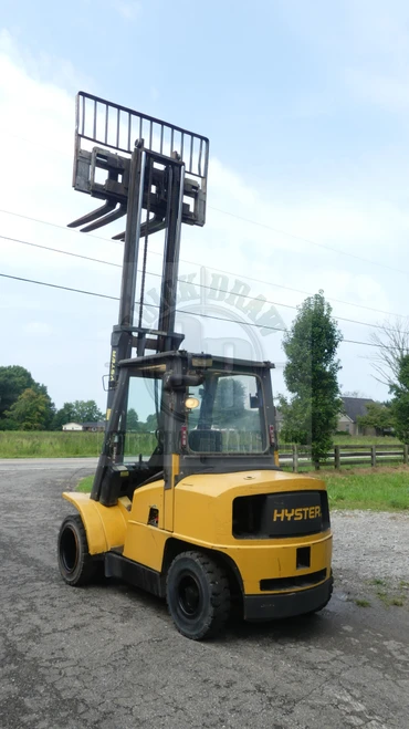 $11,500 Hyster Diesel Dually Forklift 8650 Lb. Capacity w/ Side Shift
