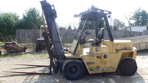 $3200 Daewoo Dually 6 Ton Capacity Perkins Diesel Forklift