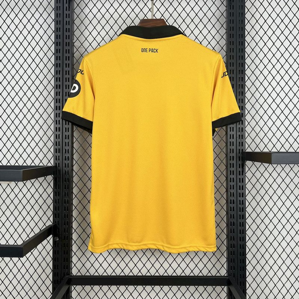Wolves 2025/26 Home