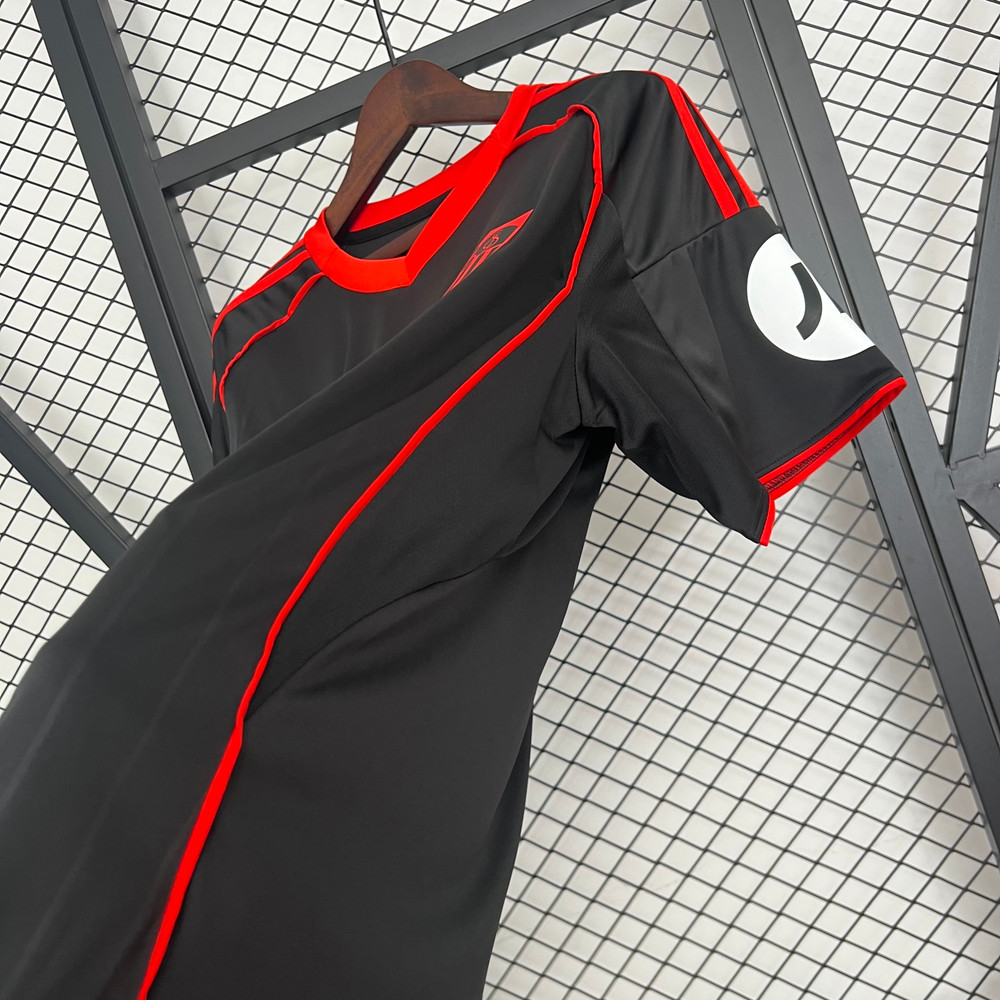Sevilla 2025/26 Third