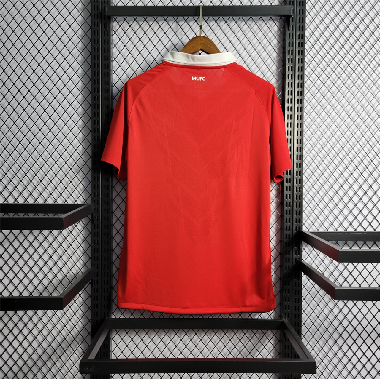 Manchester United 10/11 Home Jersey