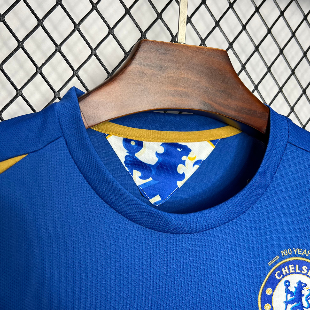 Chelsea 2005/06 Centenary Home Retro